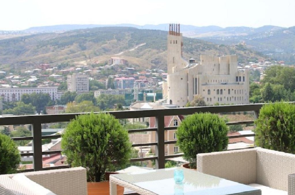 restaurants-restaurant