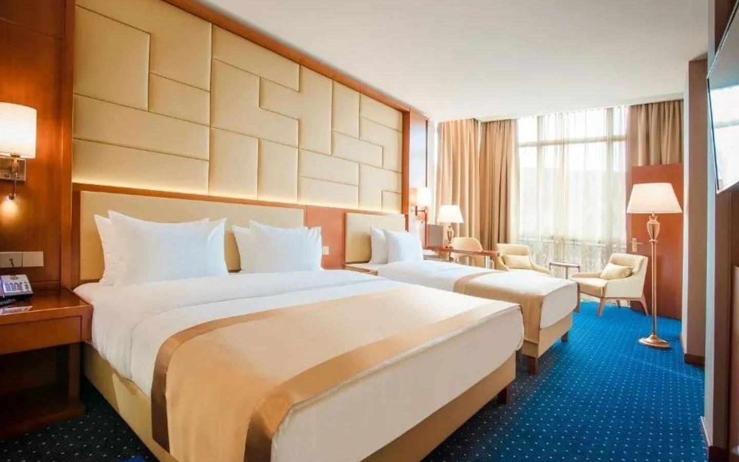 rooms-family-triple-room