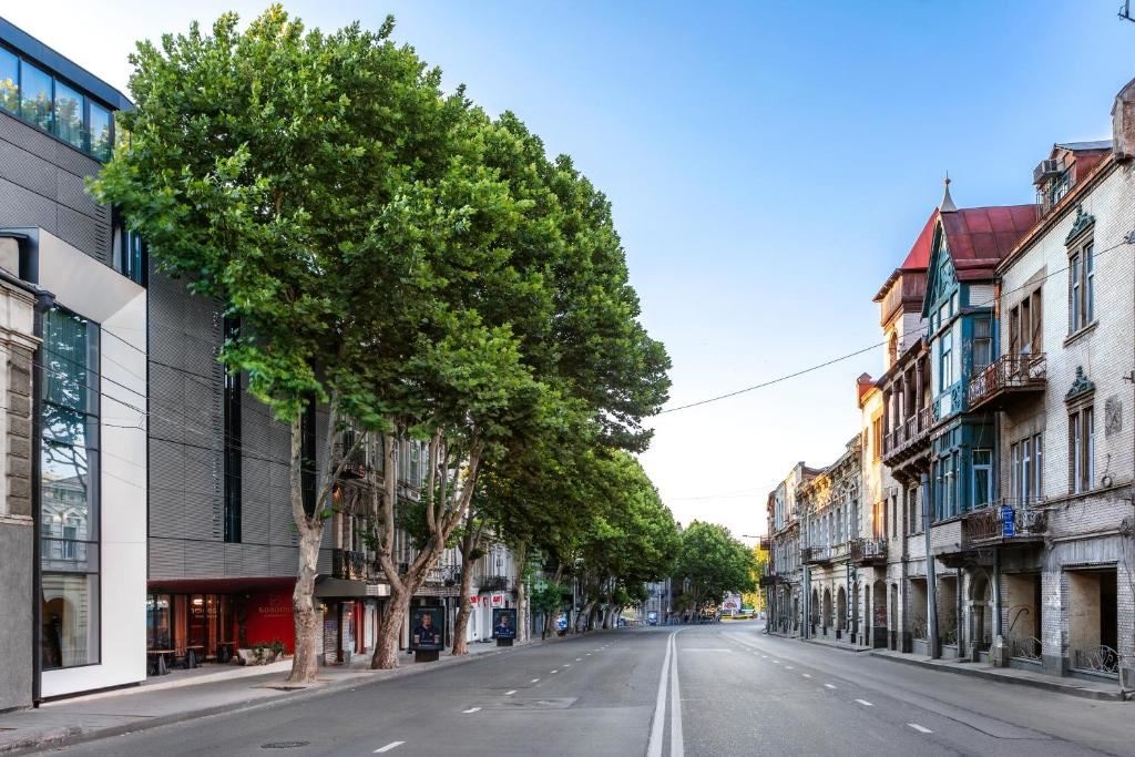 general-main-building