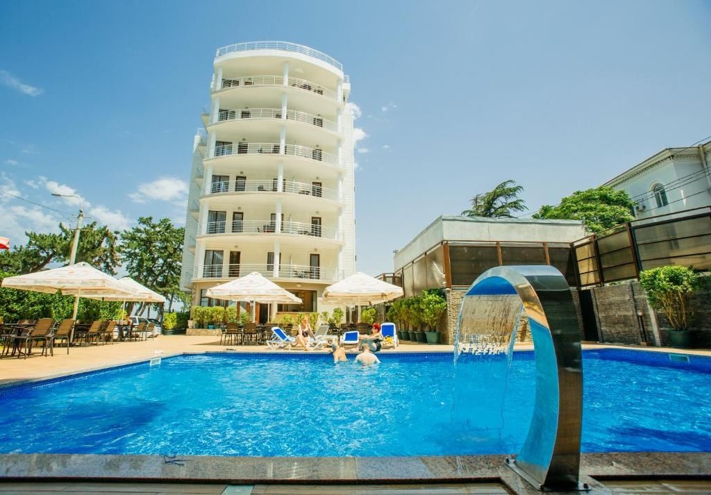 general-main-building