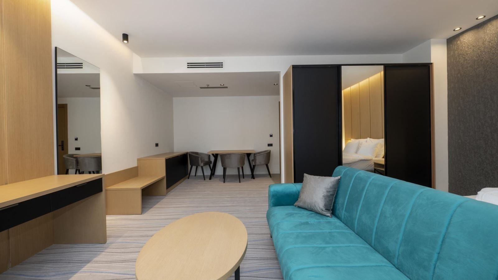 rooms-junior-suite-sea-view