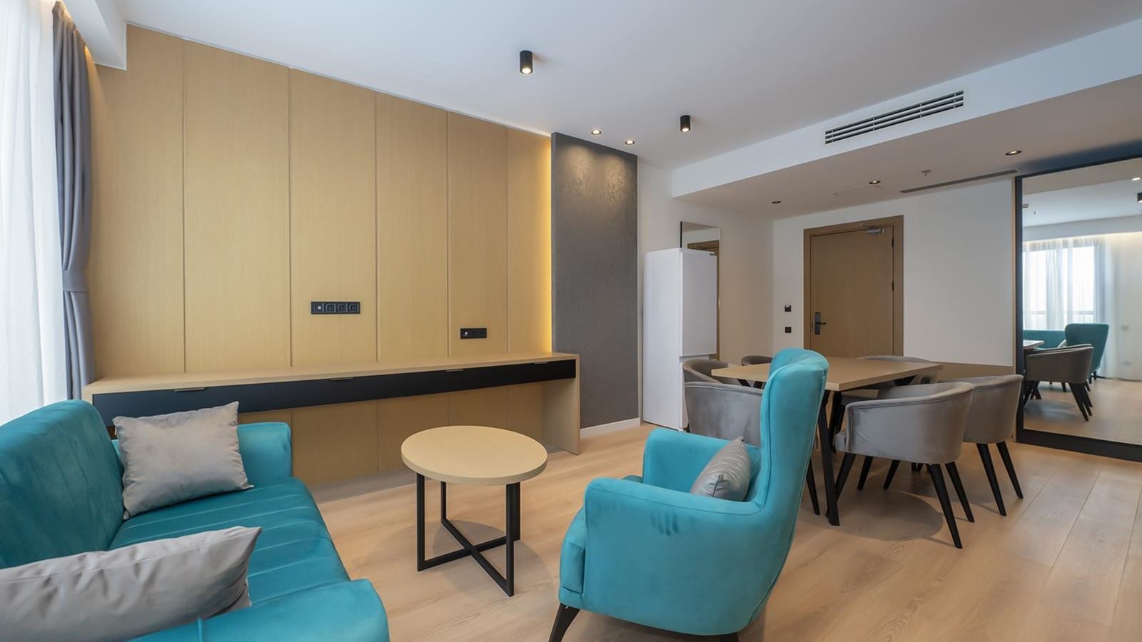 rooms-two-bedroom-deluxe