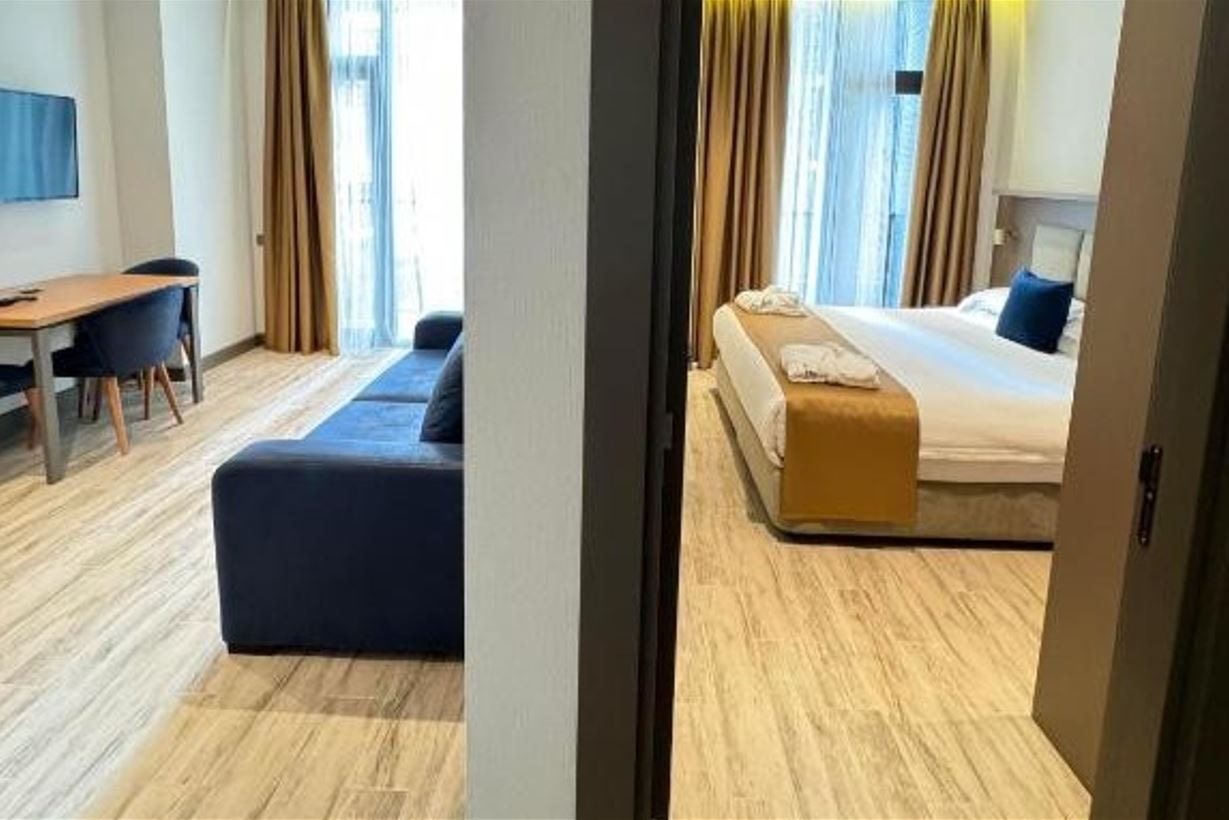 rooms-studio+one-bedroom-dbl