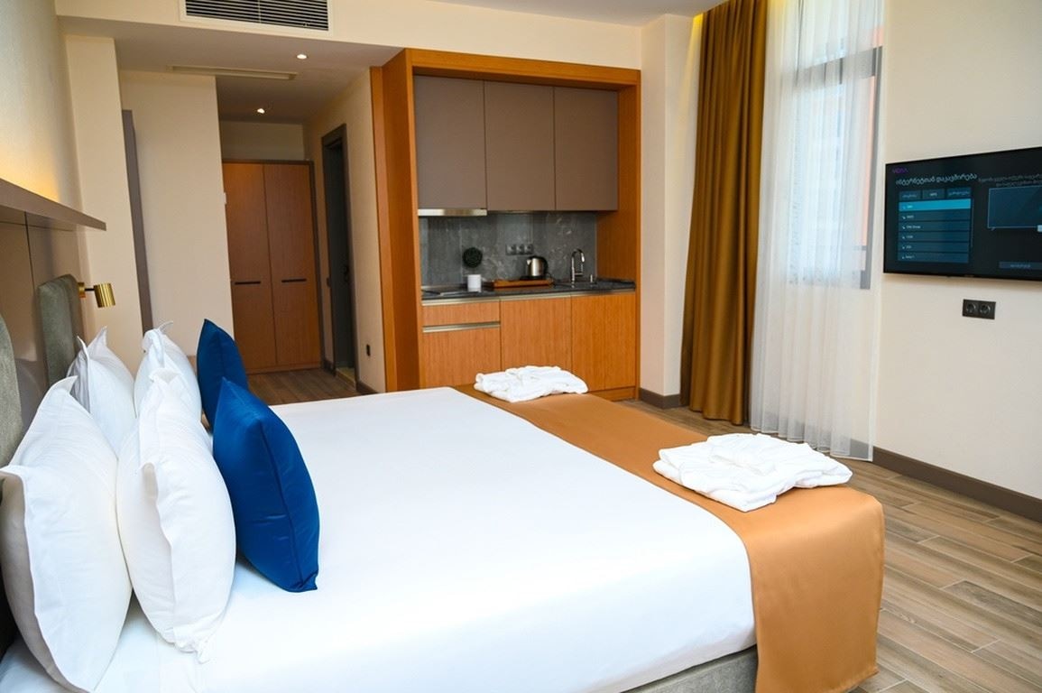 rooms-connected-room