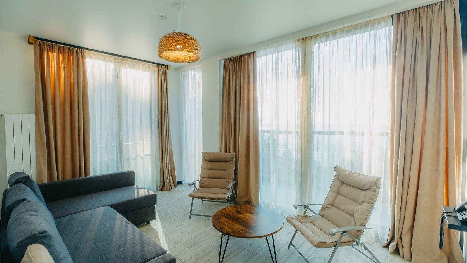 rooms-family-suite-withn-panorama-view