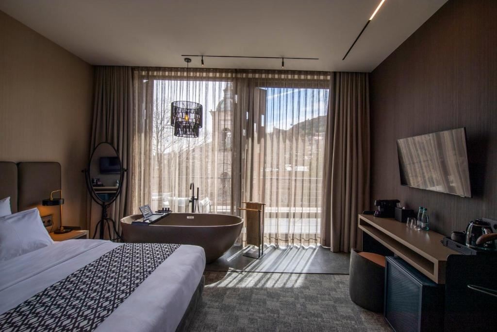 rooms-suite-with-terrace-dbl