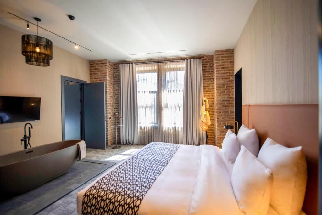 rooms-family-suite-connecting