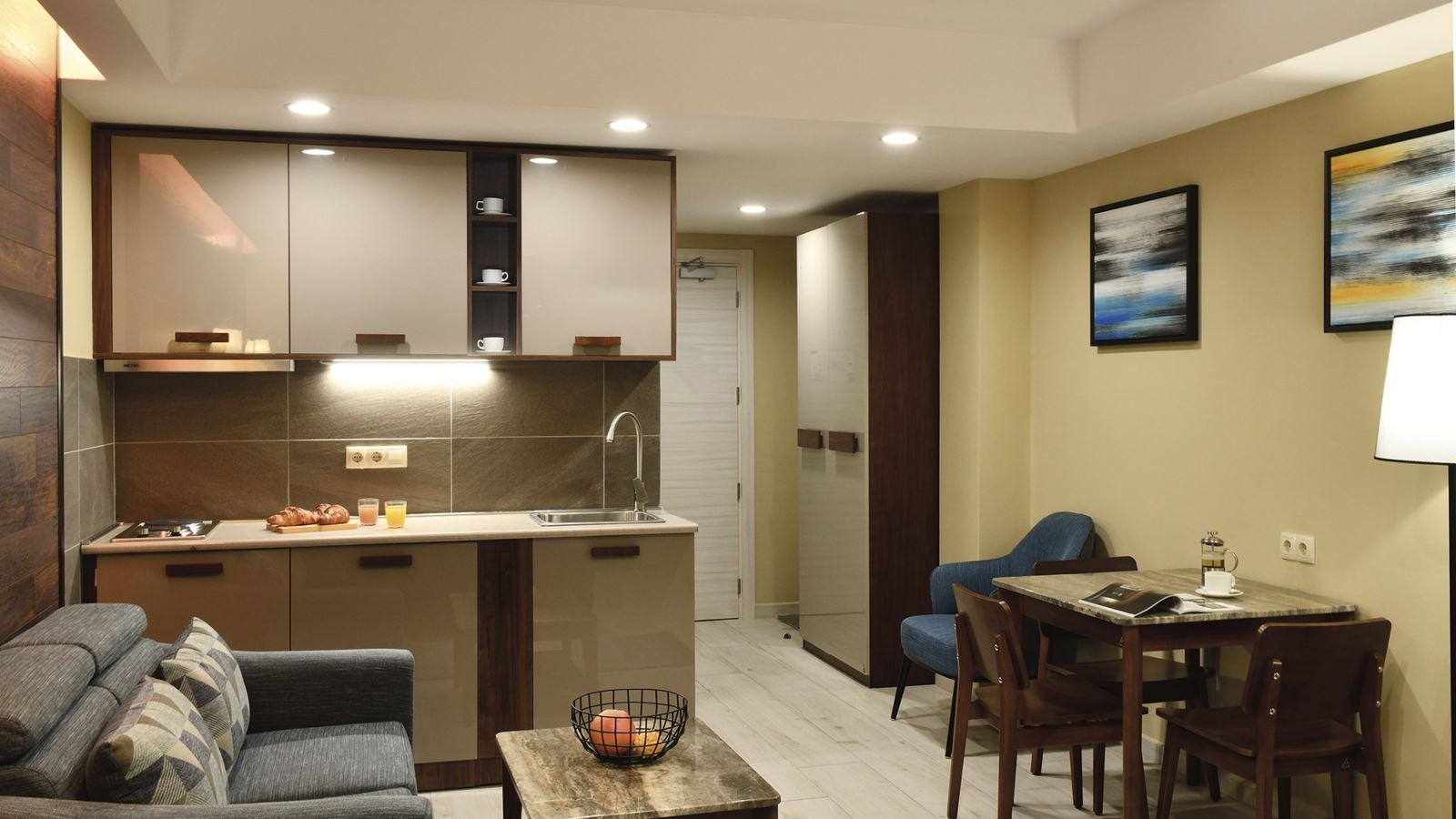 rooms-studio-apartment