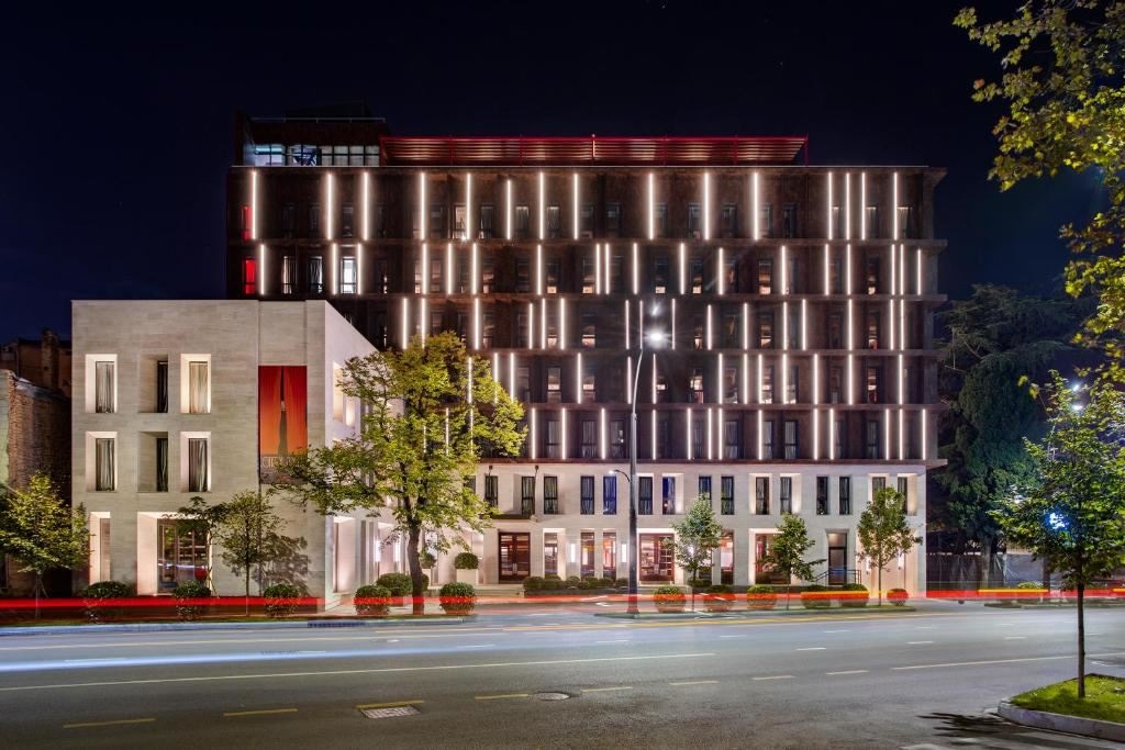 general-main-building