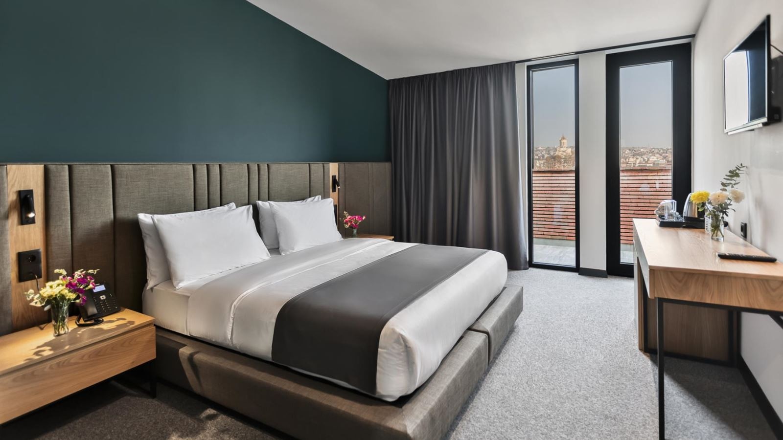 rooms-superior-with-balcony-dbl