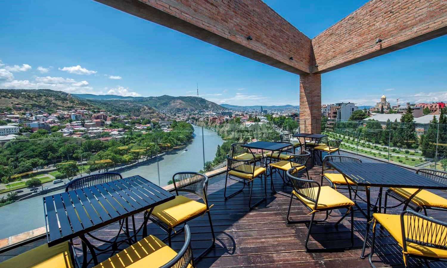 restaurants-tita-restaurant