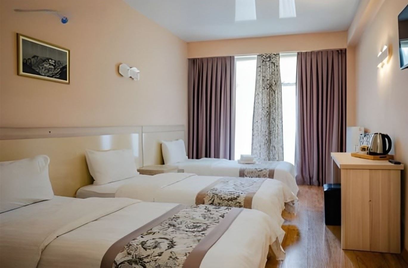 rooms-standard-room-trpl