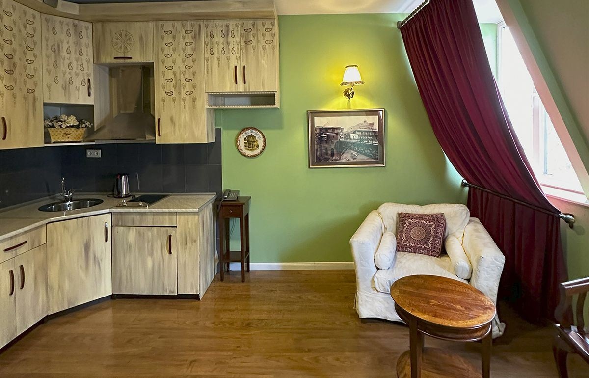 rooms-grand-standard-dbl