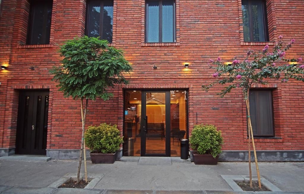 general-main-building