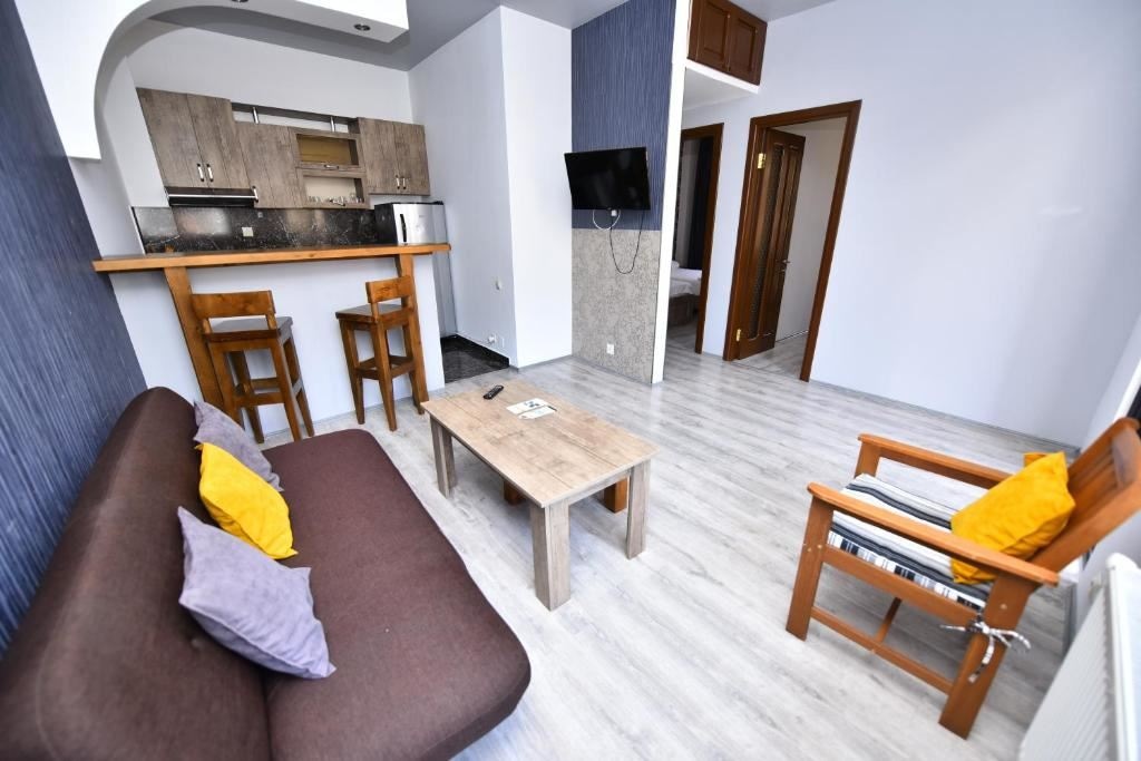 rooms-two-bedroom-apart