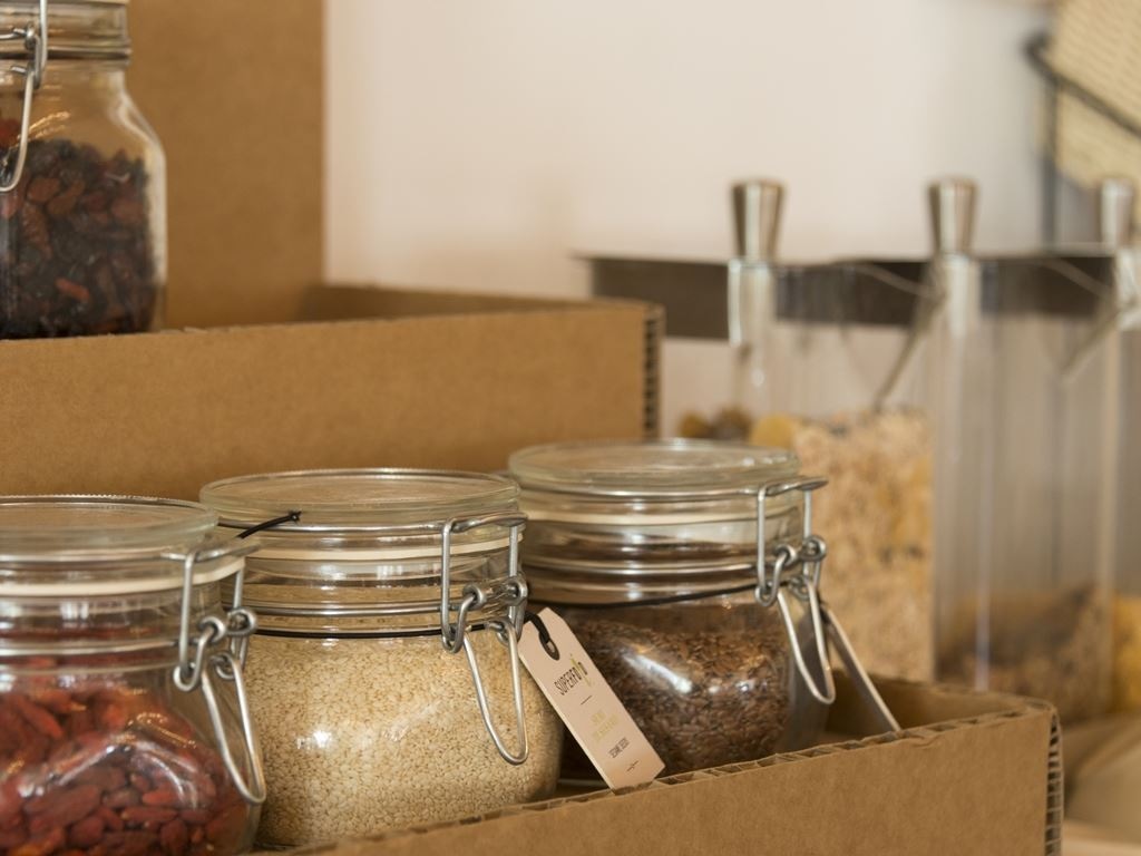 restaurants-restaurant