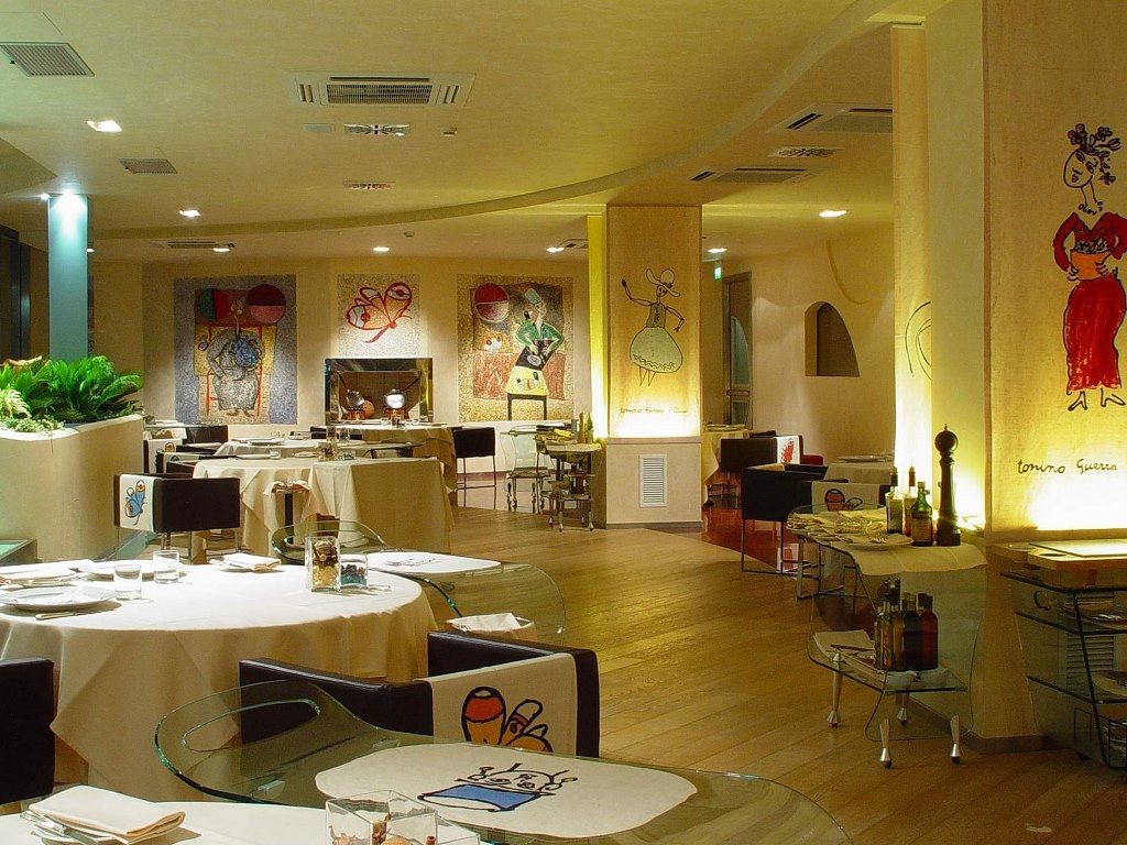 restaurants-restaurant