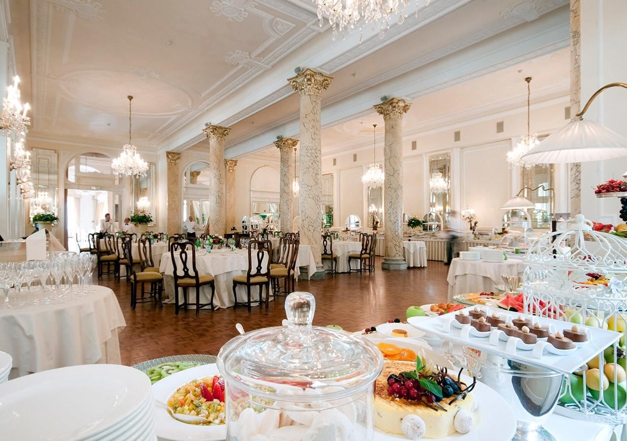 restaurants-restaurant