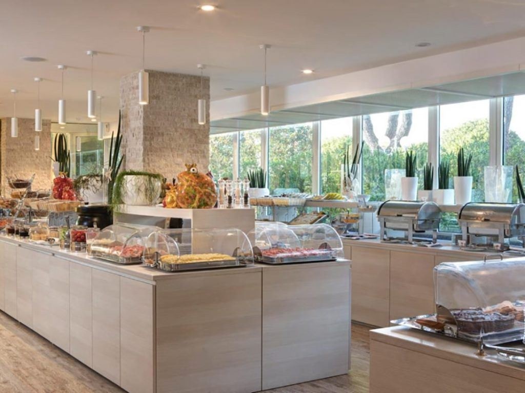 restaurants-restaurant