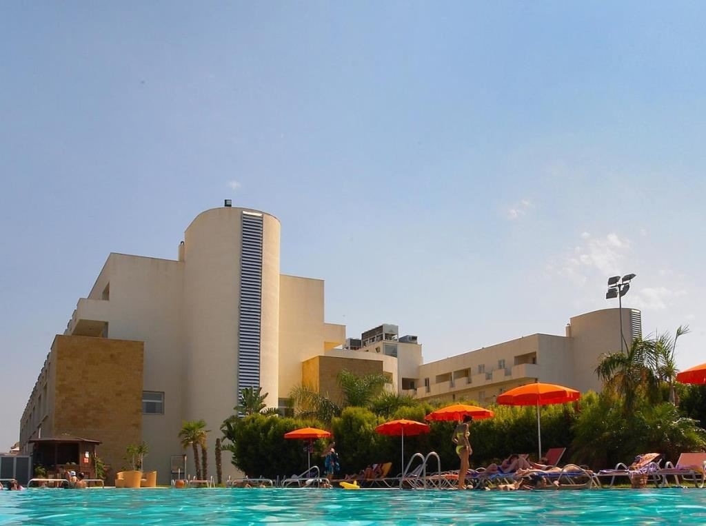 general-main-building