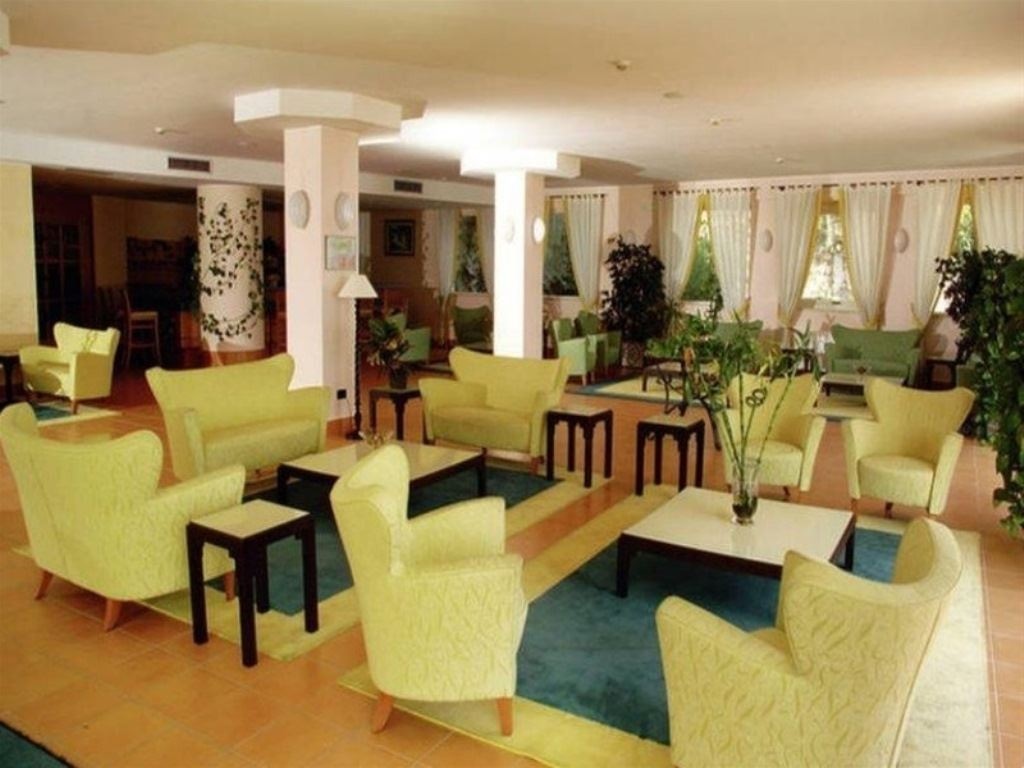 restaurants-restaurant