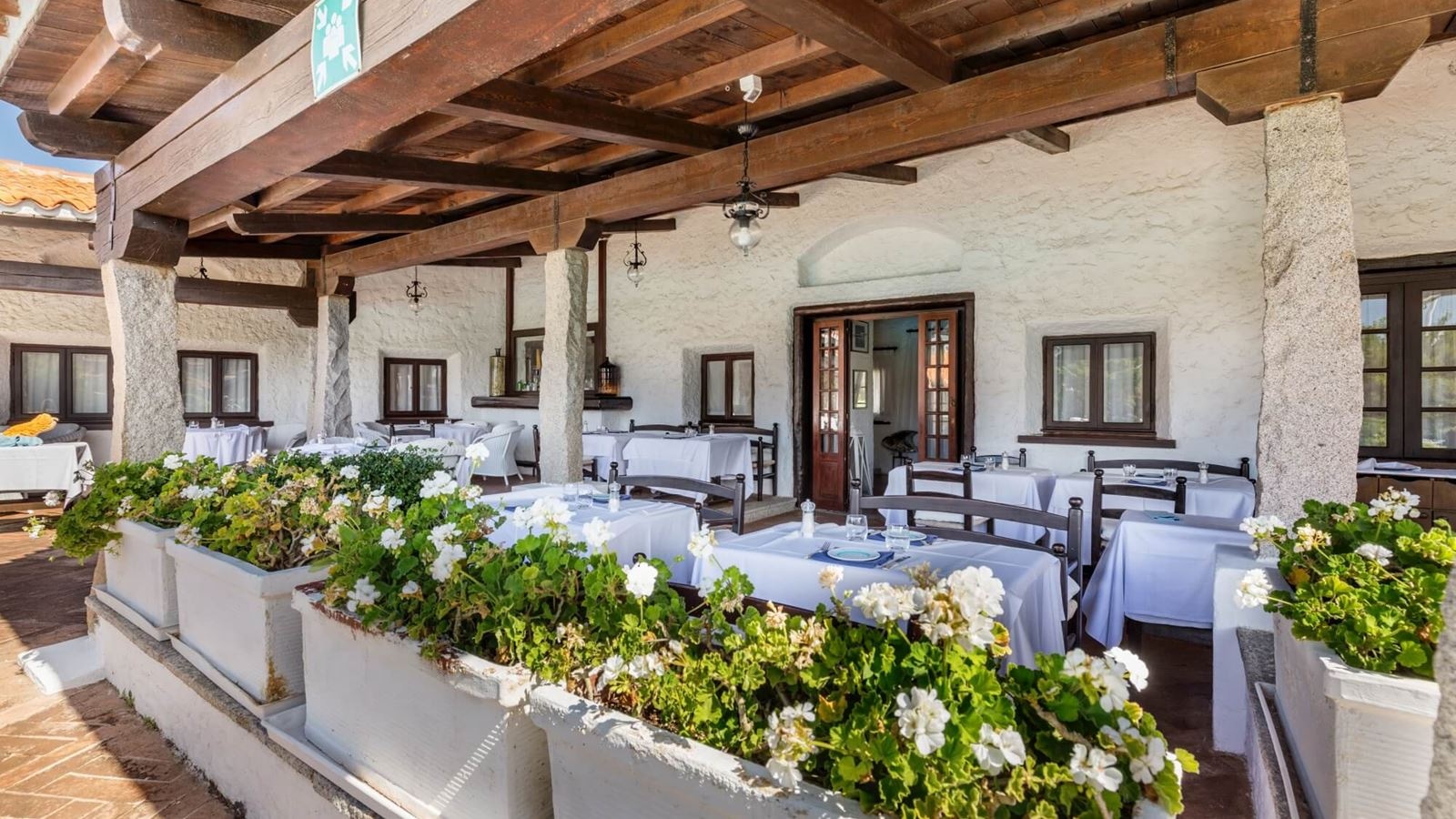 restaurants-restaurant