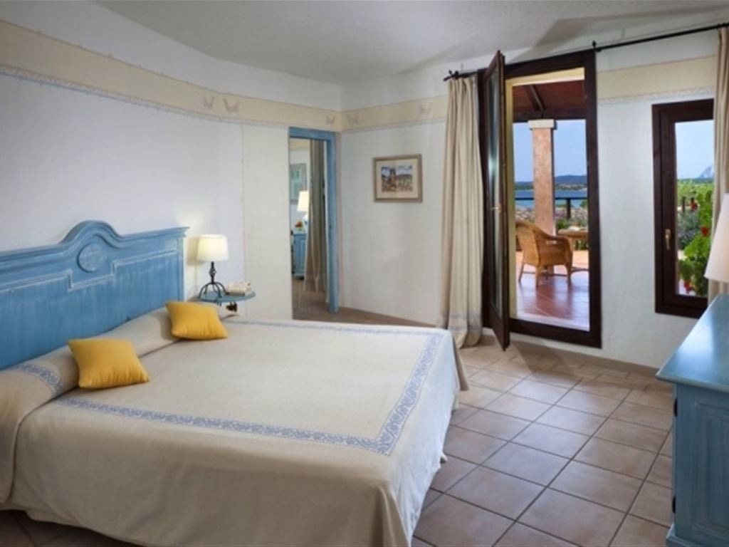 rooms-standard-room-mountain-view-with-balcony-or-terrace