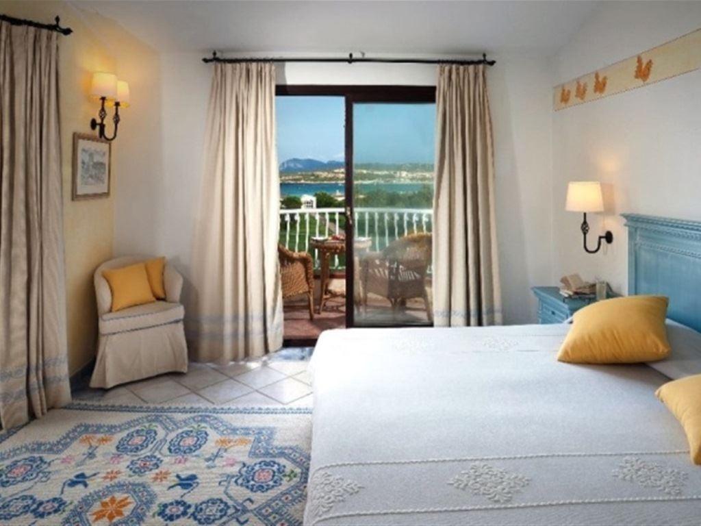 rooms-standard-room-mountain-view-with-balcony-or-terrace