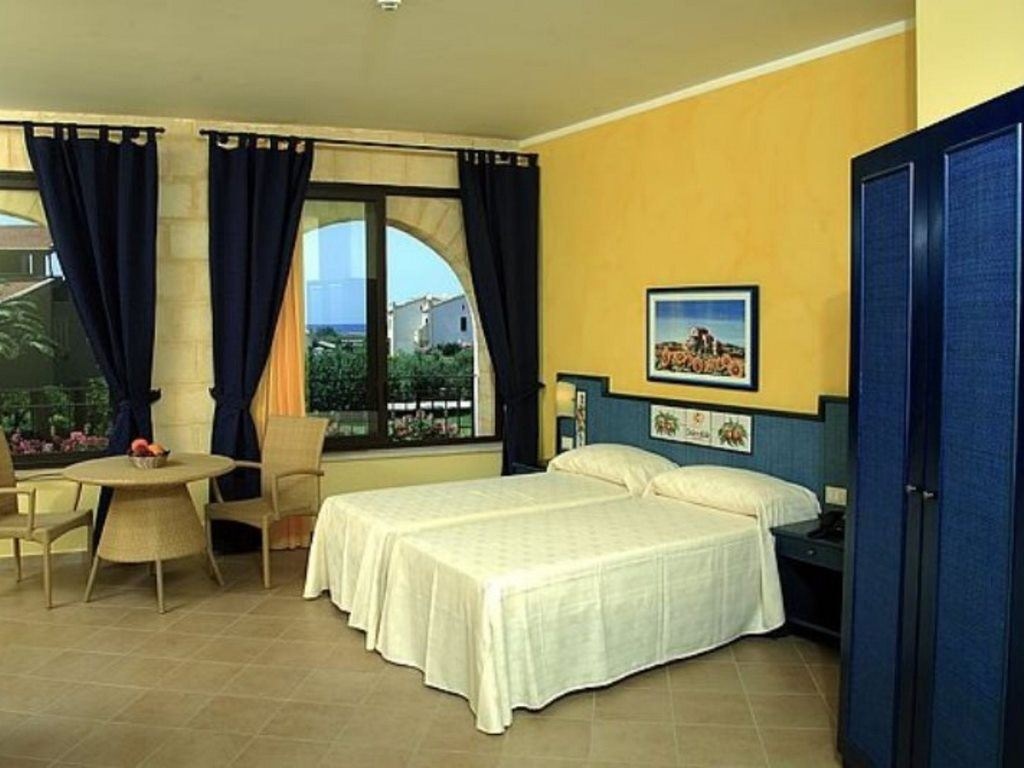 rooms-superior-room-with-balcony-or-terrace