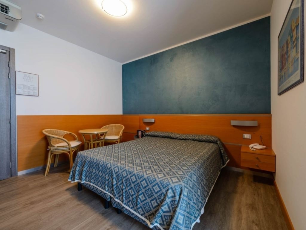 rooms-standard-balcony