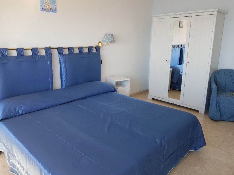 rooms-triple-sea-view