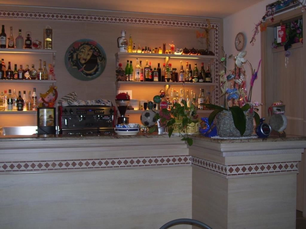 bars-bar