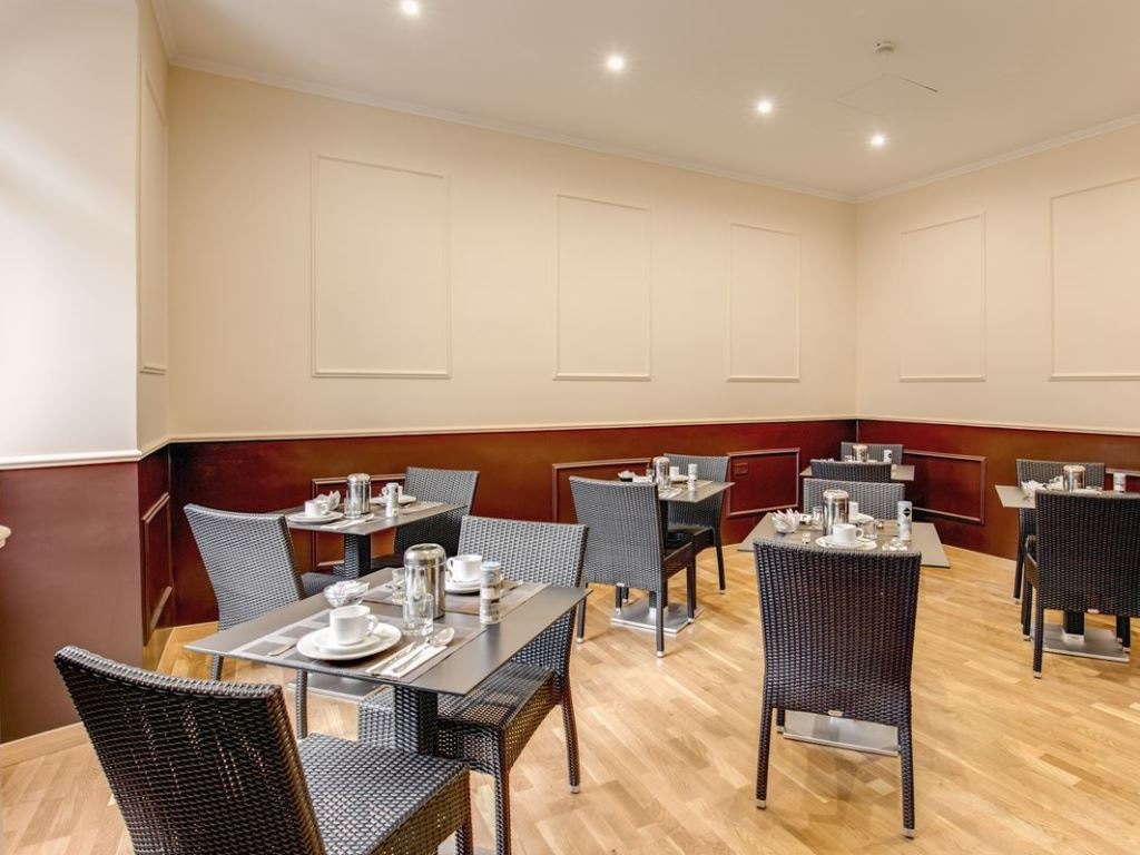 restaurants-breakfast-room