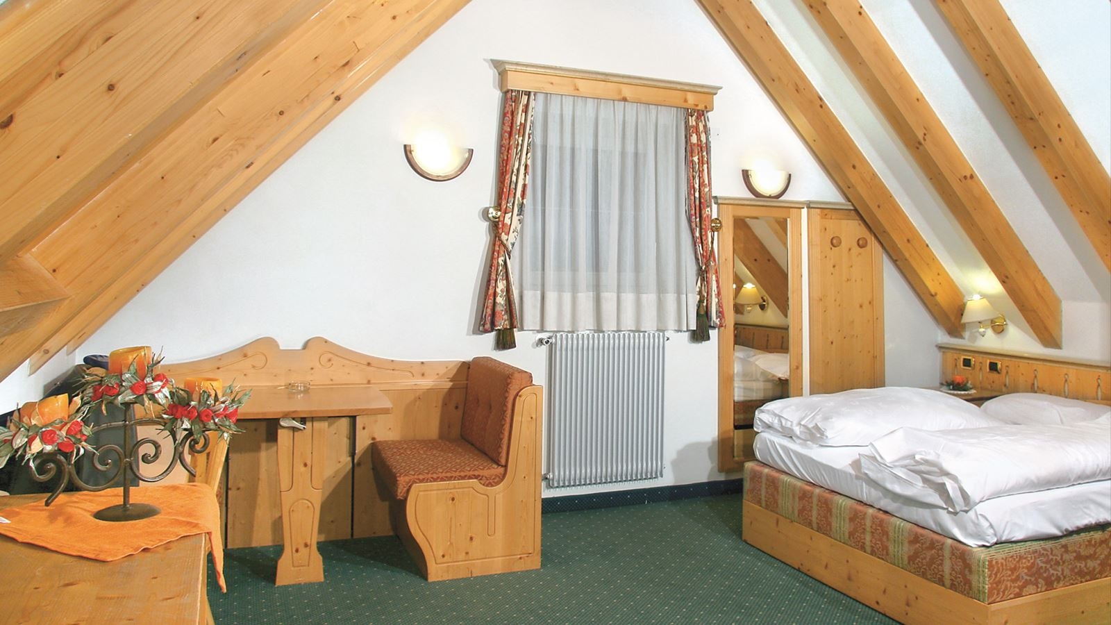 rooms-standard-double-room