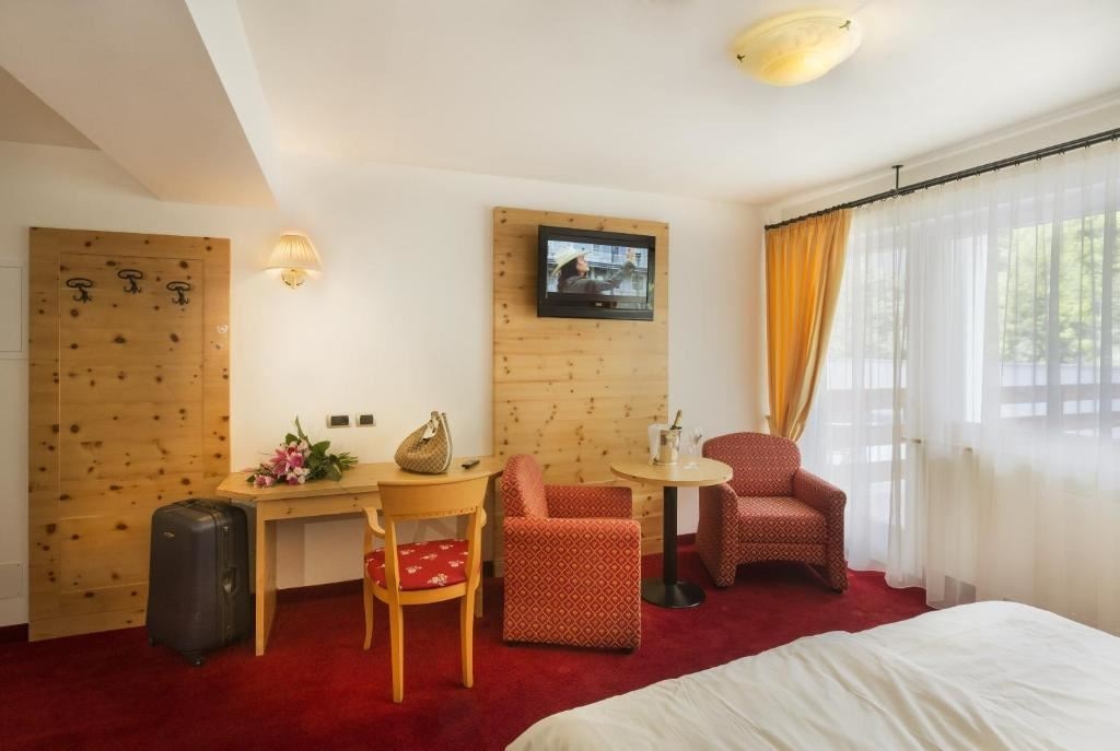 rooms-elite-room-4-pax