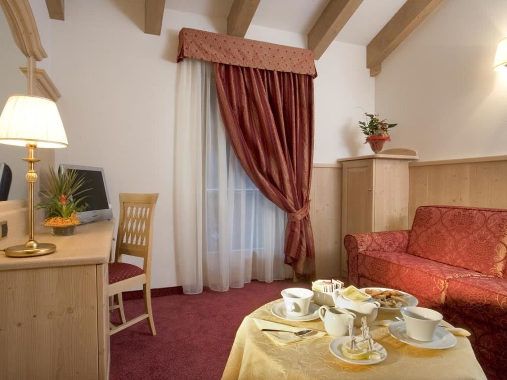 rooms-family-suite-with-family-plan-offer