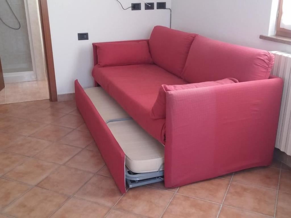 rooms-three-rooms-apartment