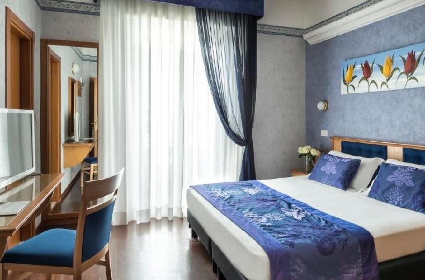 rooms-classic-room-with-balcony