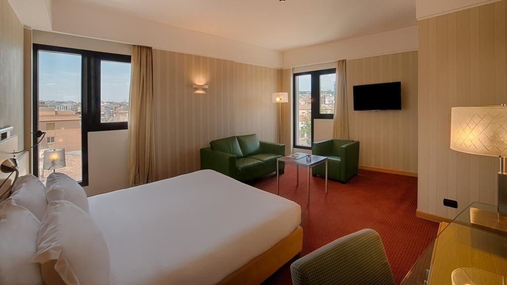 rooms-superior-with-view