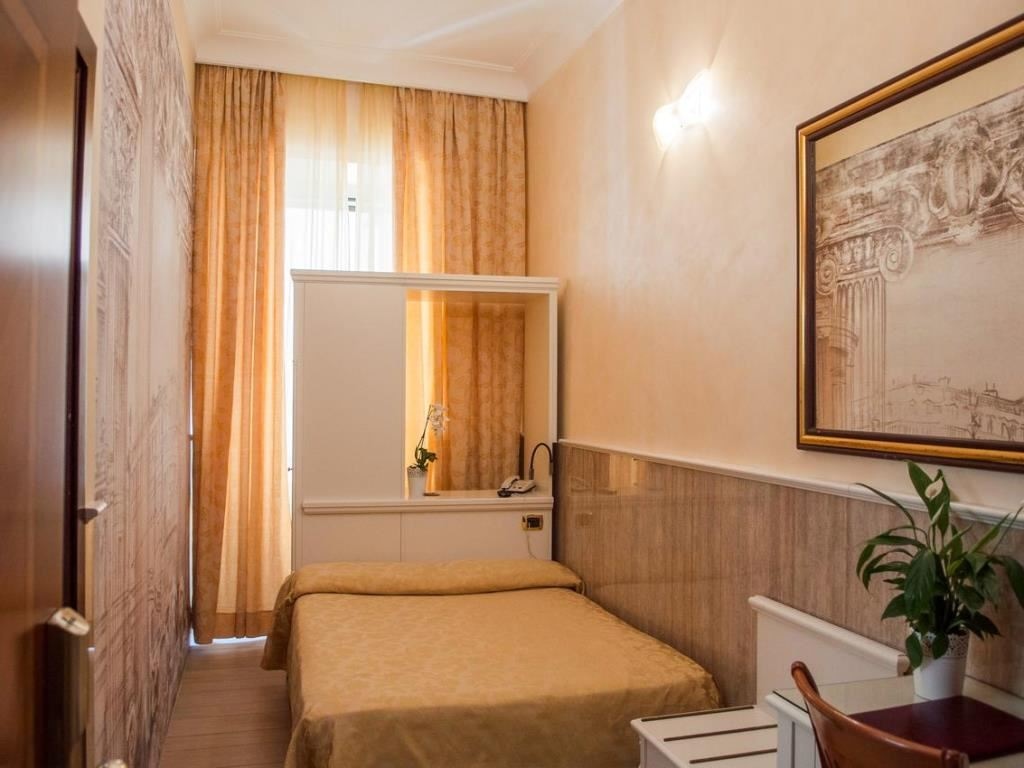 rooms-standard-single-room