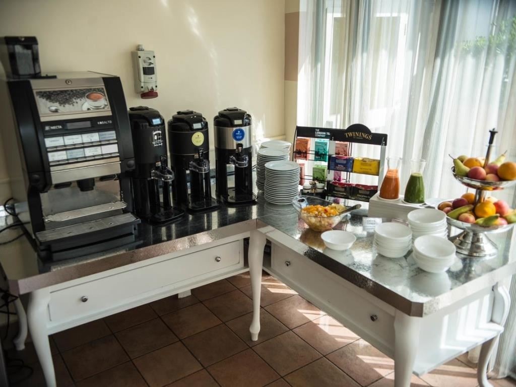 restaurants-breakfasat-room