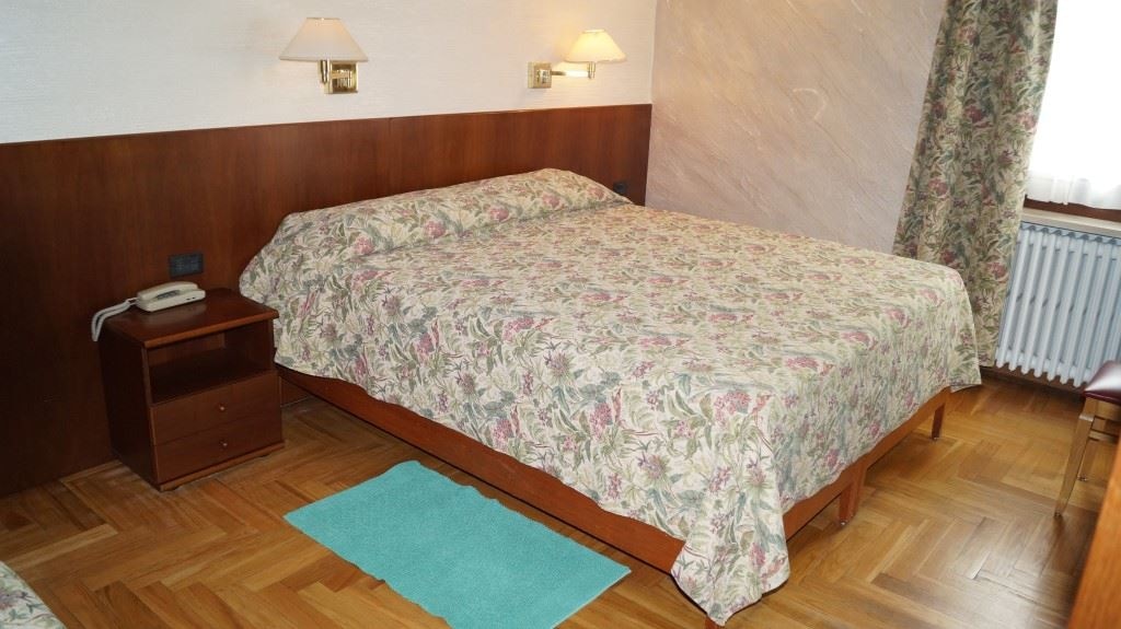 rooms-standard-room-3-pax