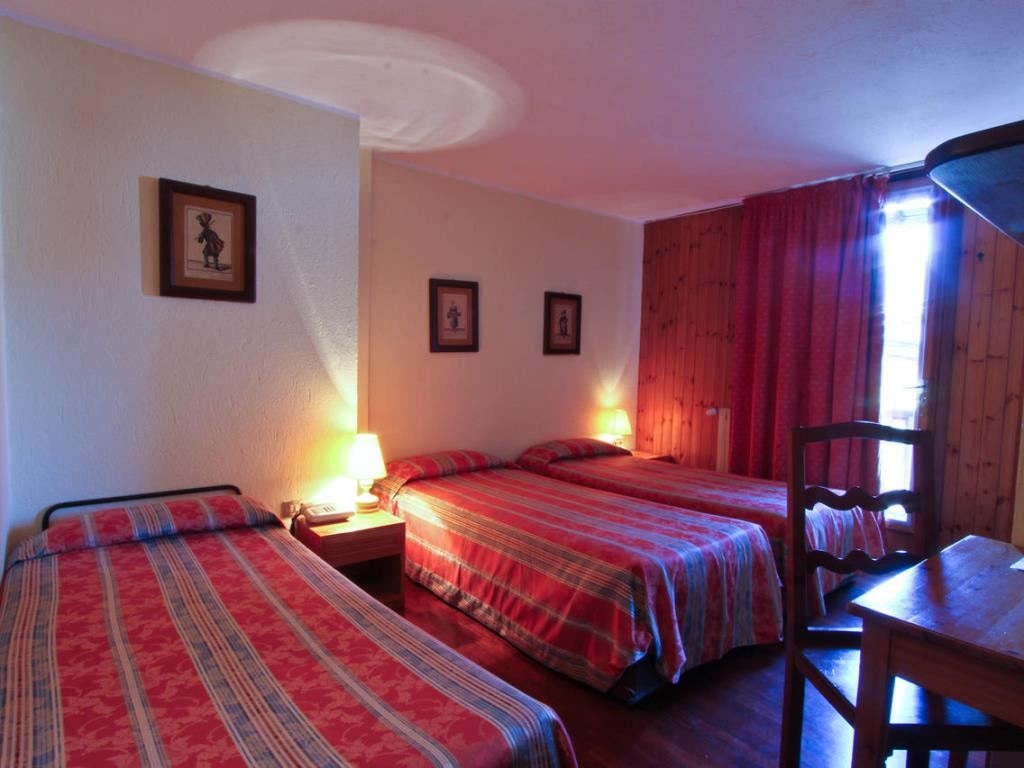 rooms-standard-room-34-pax