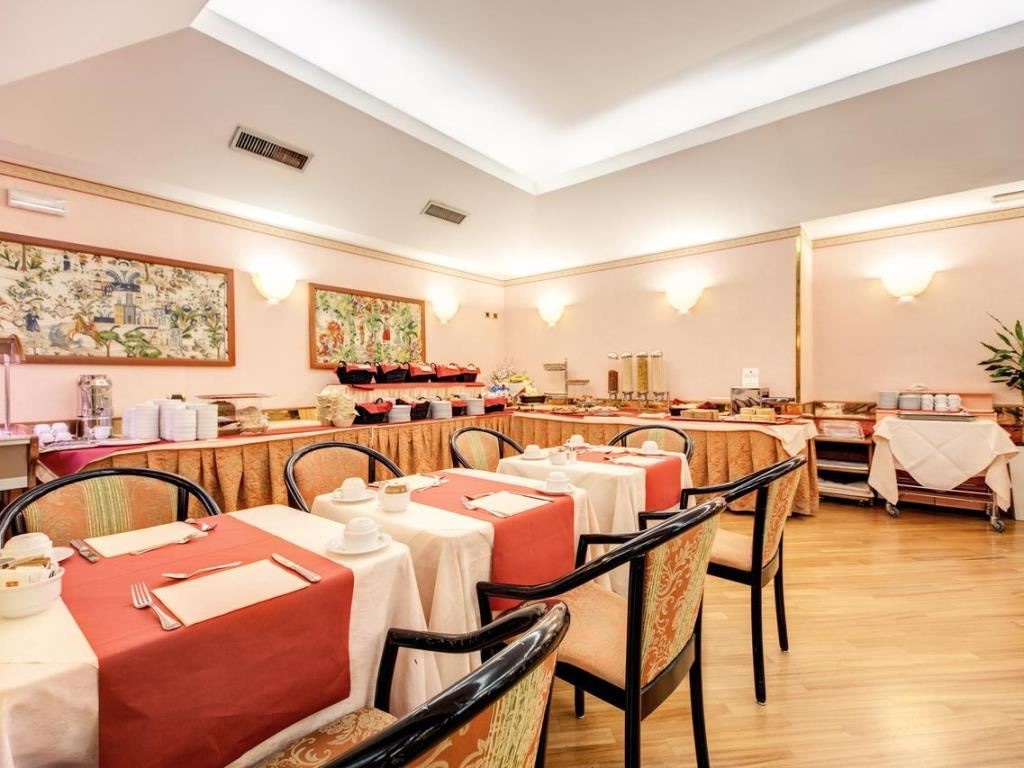 restaurants-restaurant