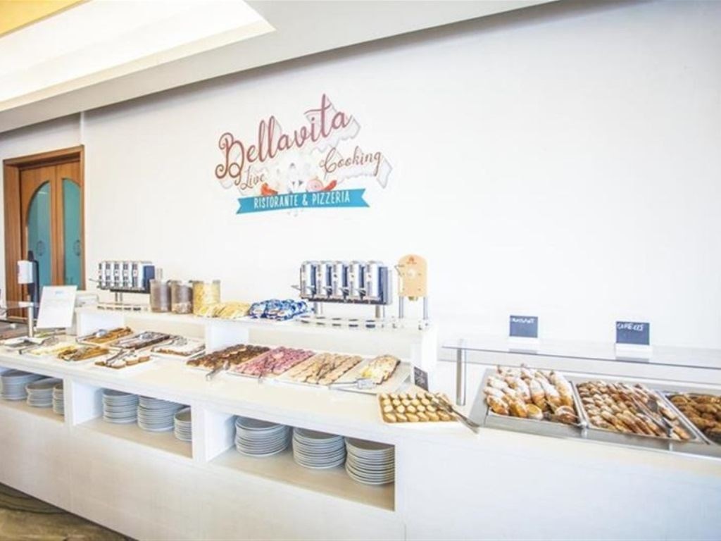 restaurants-restaurant