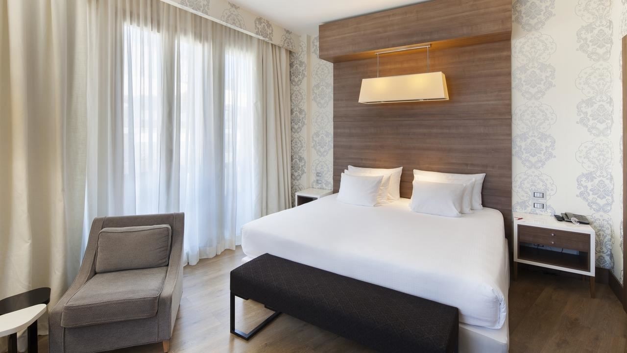 rooms-double-superior-room