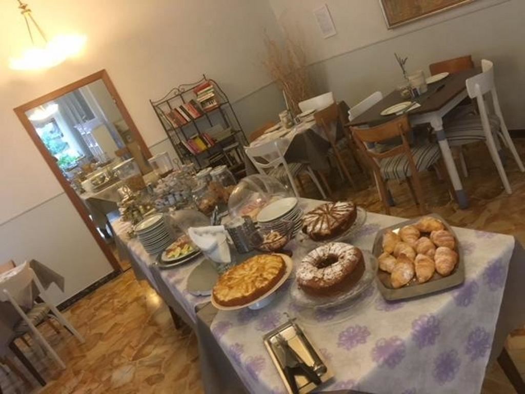 restaurants-breakfast-room