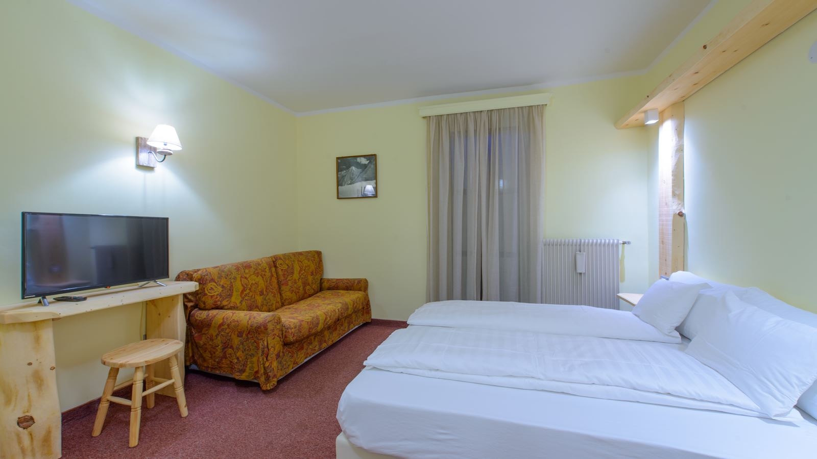 rooms-comfort-double-room-4-pax