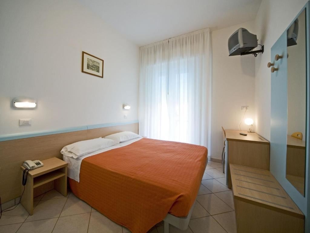 rooms-standard-single-room