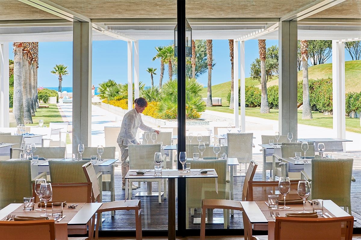 restaurants-restaurant